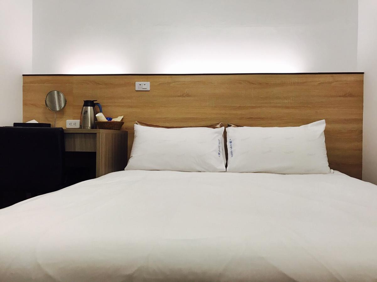 Hostel Grano-House Taizhong Zewnętrze zdjęcie