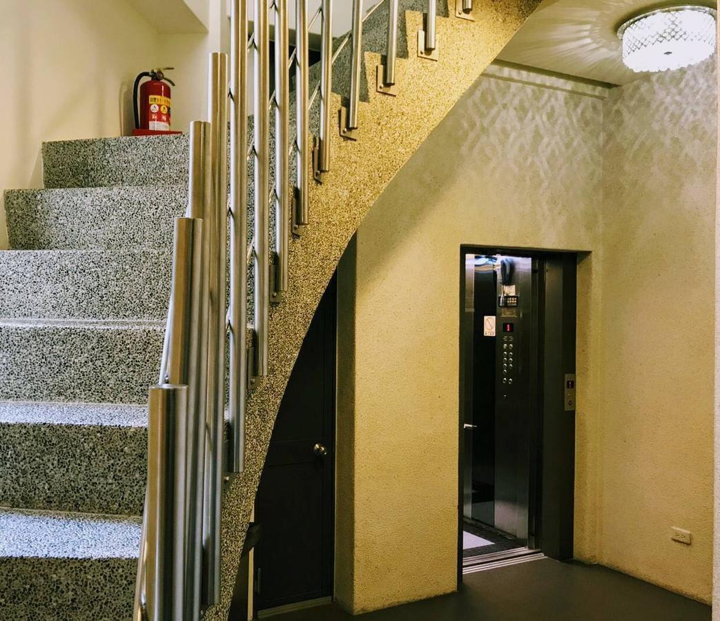 Hostel Grano-House Taizhong Zewnętrze zdjęcie